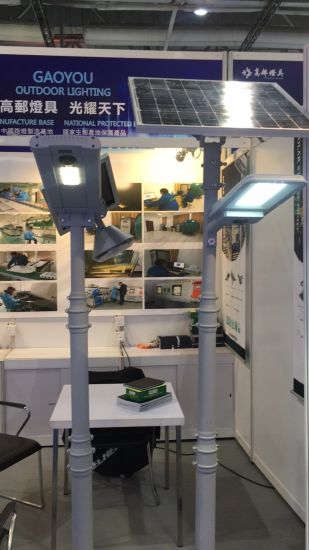 China Supplier LED Light 12m Adjustable Pole for Street Lighting Outdoor Power Solar System